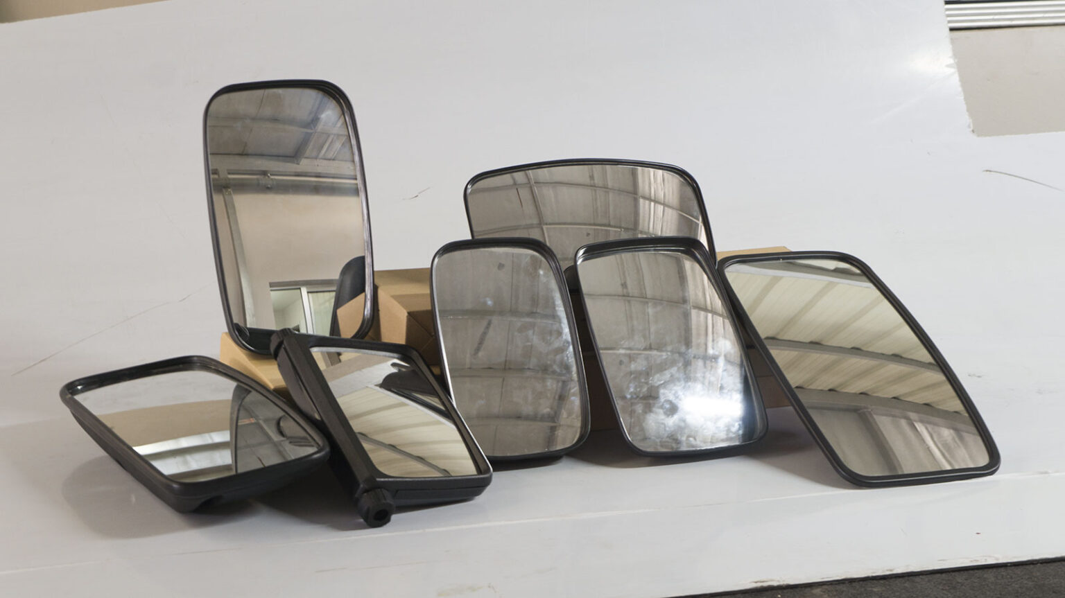 SideView Mirrors Trikkis Autoglass